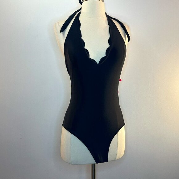 Vanilla Beach Women's Black Scalloped Edge One-Piece Swimsuit - Size Medium NWT - Picture 2 of 5